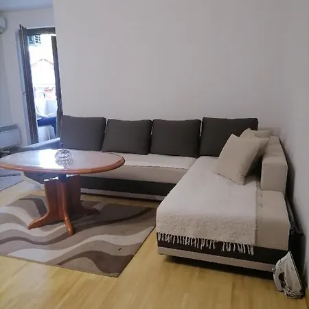 Boki Apartment